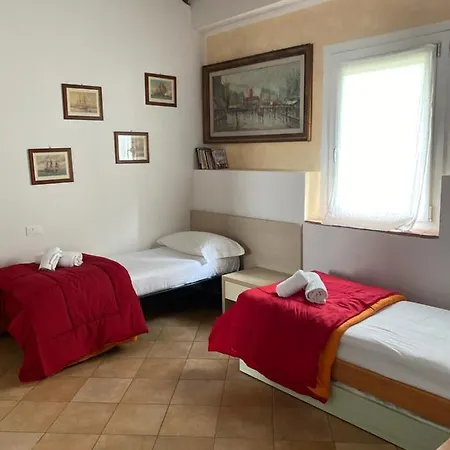 Agriturismo Corte Bozzini Alloggio per agriturismo *