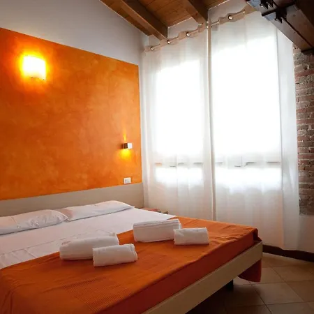 Agriturismo Corte Bozzini Alojamento de Turismo Rural Bardolino